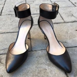 Audrey Brooke Black Snakeskin Pointed Heels